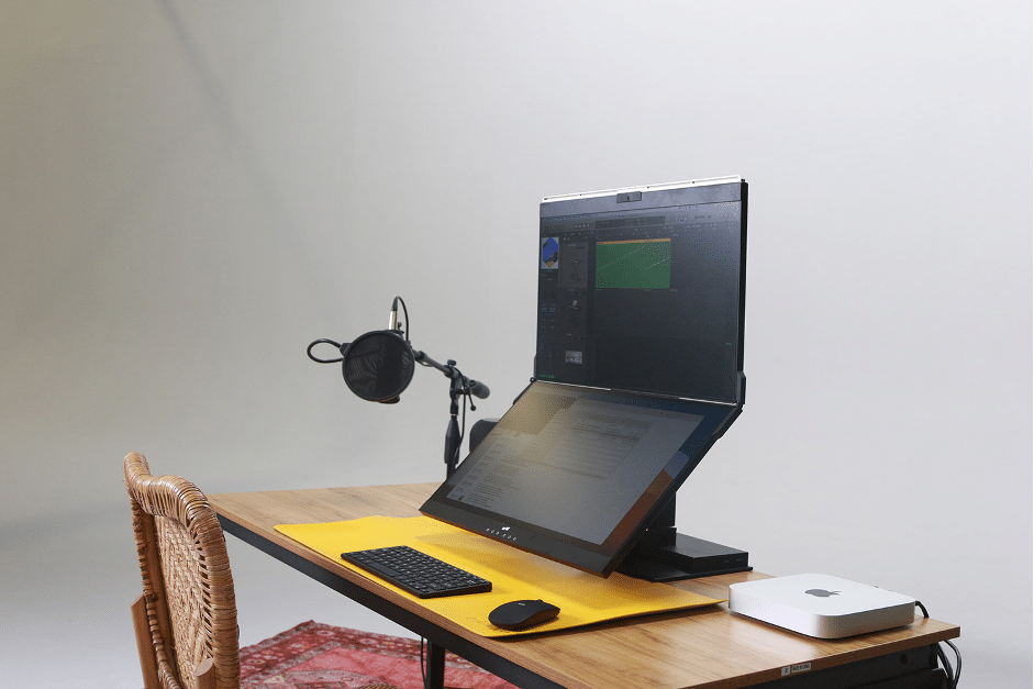 Why are Dual Monitors a Must-Have Tool for Bankers in the Digital Age?