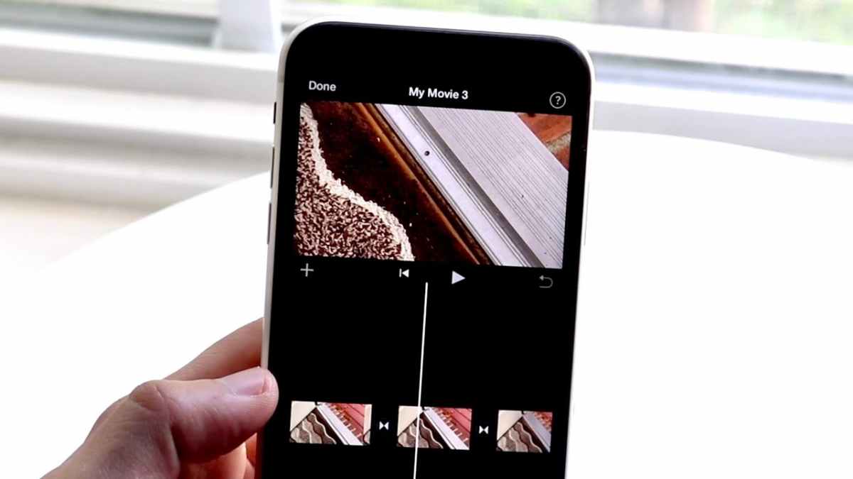 How to Loop a Video on iPhone