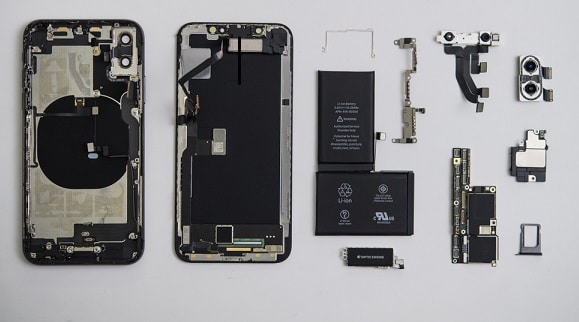 Causes of iPhone Black Screen: Hardware Issue