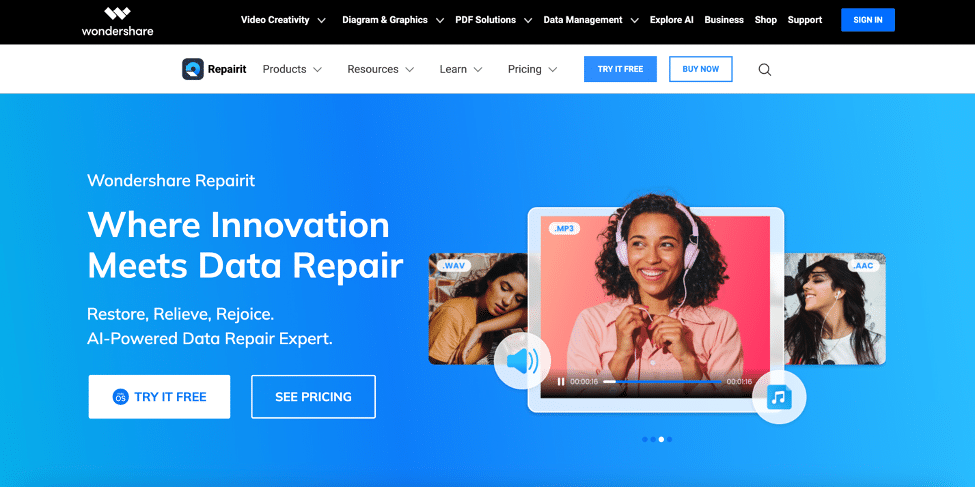 Discovering the Finest AI Tool for Restoring Old and Damaged Photographs