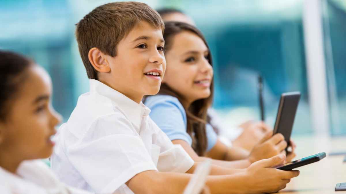 Using Educational Apps to Enhance Learning at Home