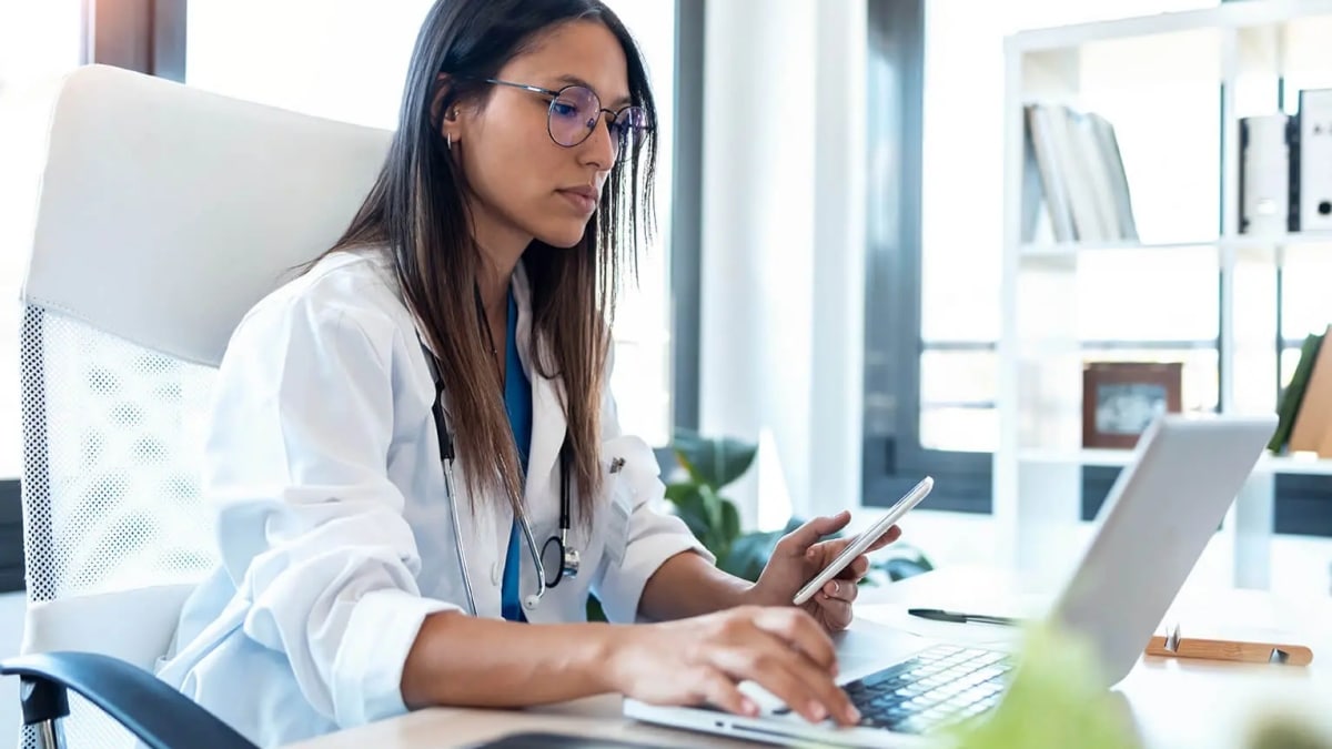 5 Ways Medicaid Recipients Benefit from Internet Access