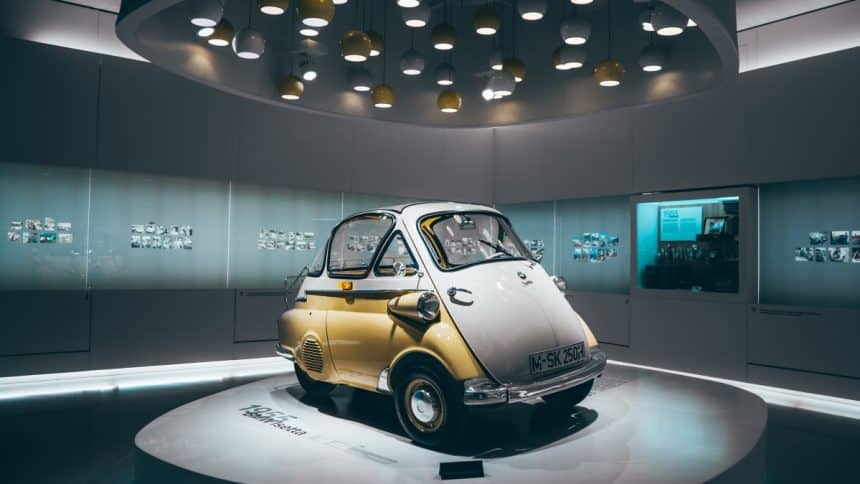 Leveraging Technology for Small Business Growth: Navigating Challenges and Solutions