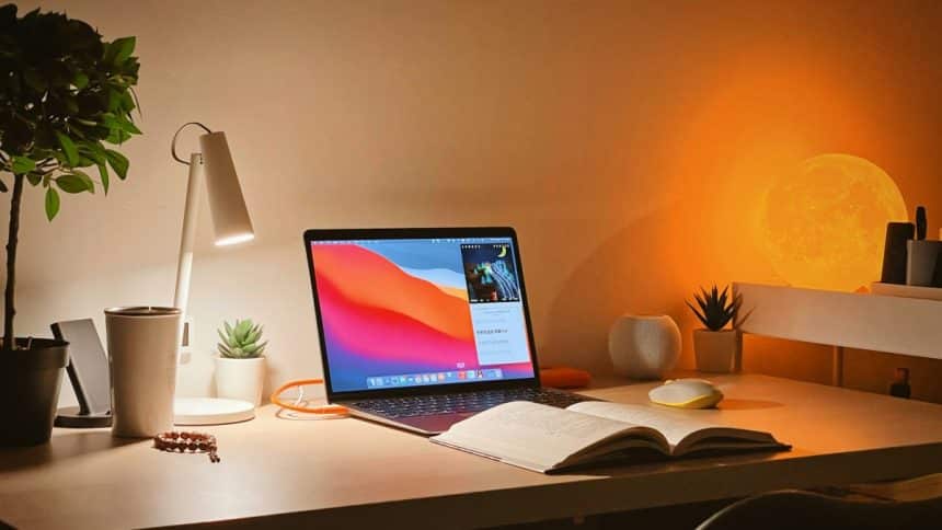 2024's Essential MacBook Apps for Ultimate Productivity