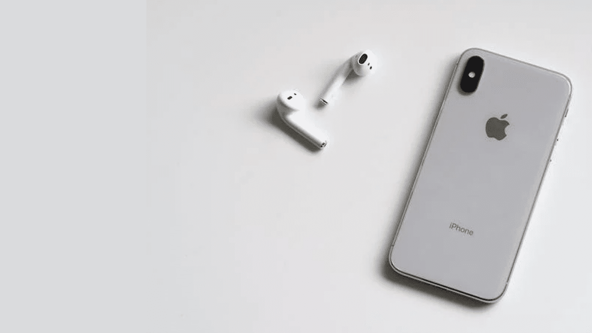 Bite into Brilliance- The Rise and Impact of Apple