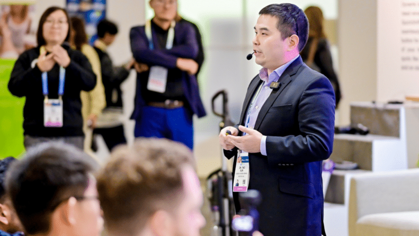 Breaking Language Barriers Eureka's AI Semantic Model Redefines Robot Vacuum Interaction at CES 2024