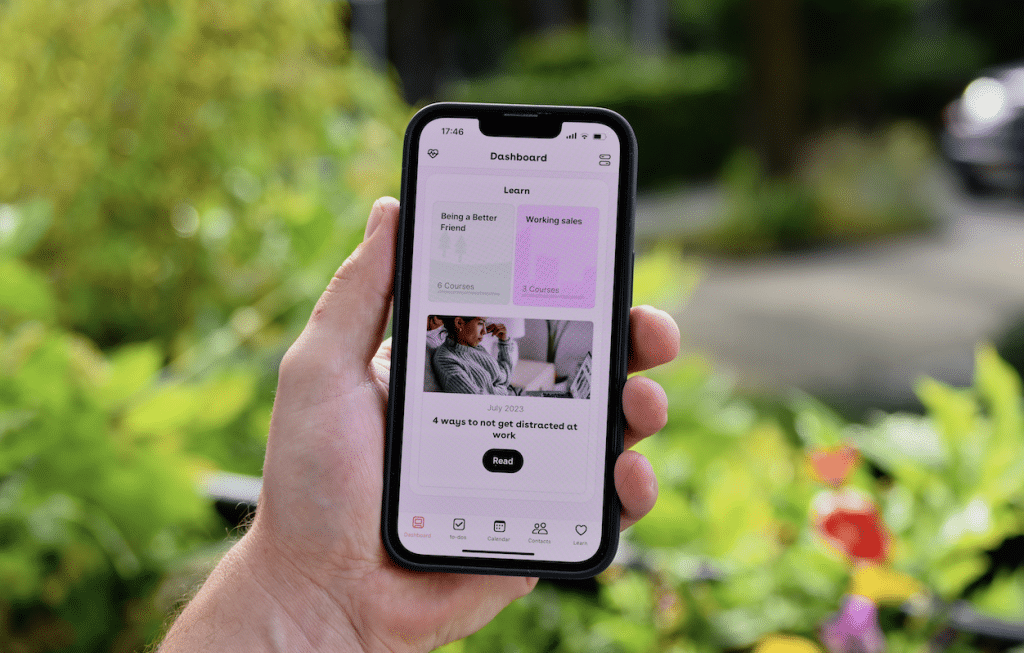 Moments App: Revolutionizing Personal and Professional Relationships