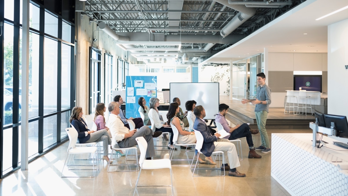 How to improve your presentation skills? Tips inside!