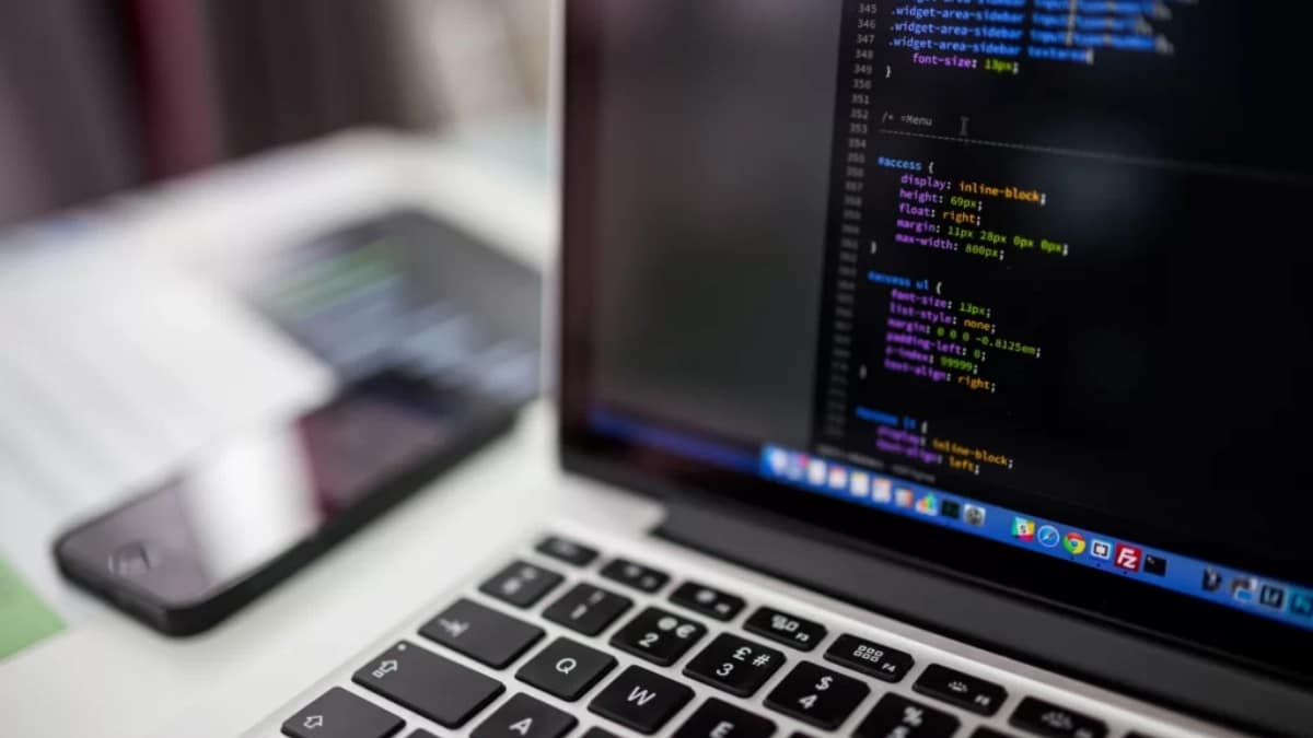 The Role of Fax API in Healthcare Ensuring Compliance and Security