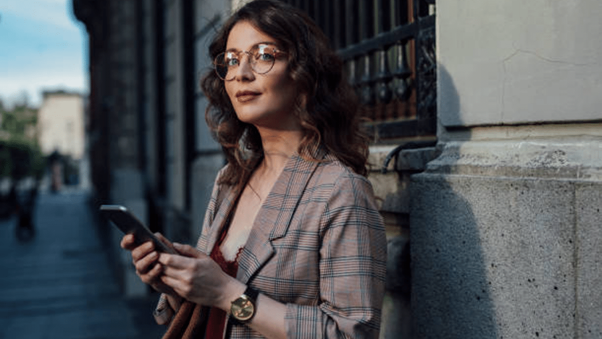 Essential Features in Modern Smartphone Accessories