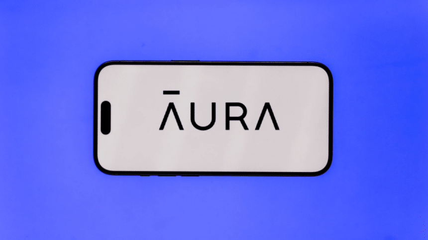 Comprehensive Review Breaking Down the Best Features of Aura and LifeLock