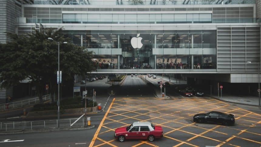 Making the Switch Transitioning From Windows Development to Apple's Ecosystem