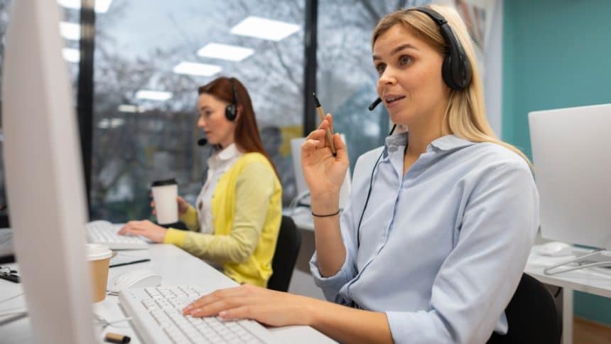 The Advantages Of Advanced Call Center Software For Your New Business