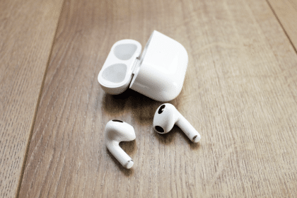 AirPods 4