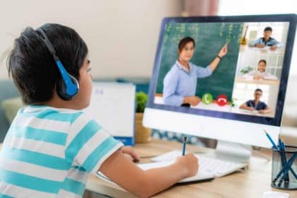 Using Online Resources To Supplement Homeschool Programs
