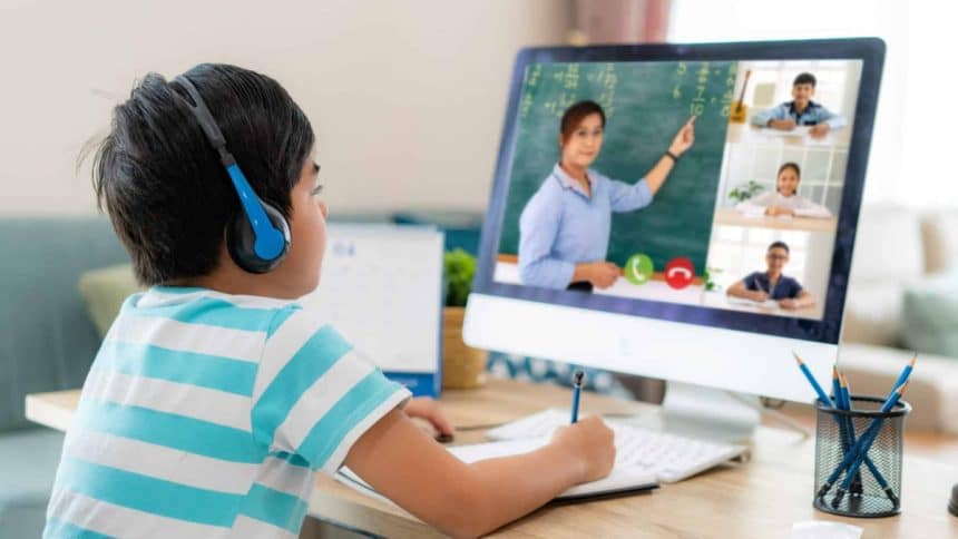 Using Online Resources To Supplement Homeschool Programs