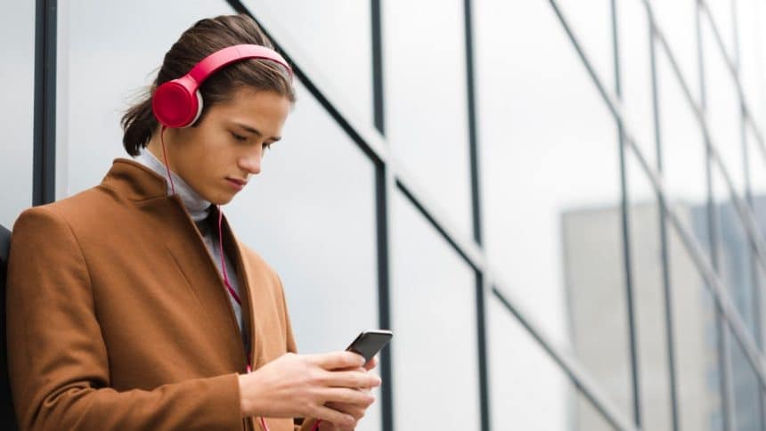 Analyzing Your Music Taste with Spotify Stats: Unlocking Insights into Your Listening Habits