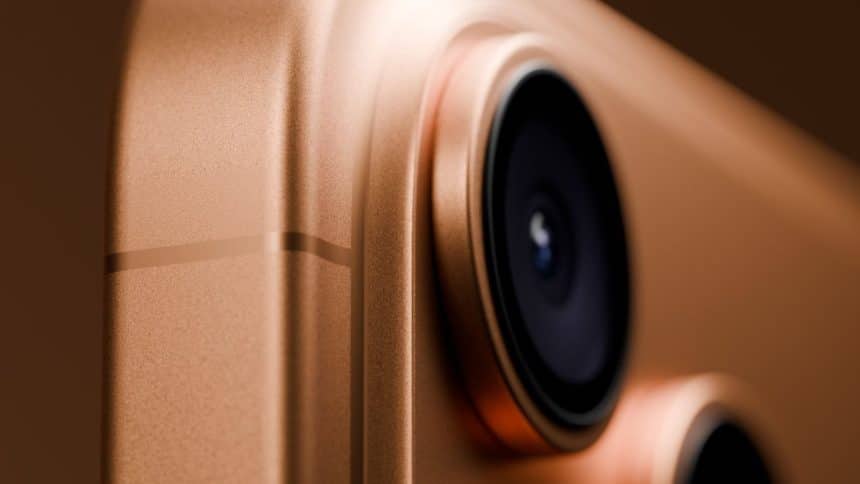 Leak for iPhone 17 Pro Suggests Redesigned Antenna With Enhanced 5G