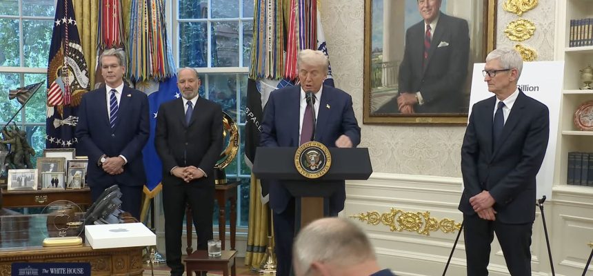 Tech House Event At White House Finds Tim Cook In Attendance