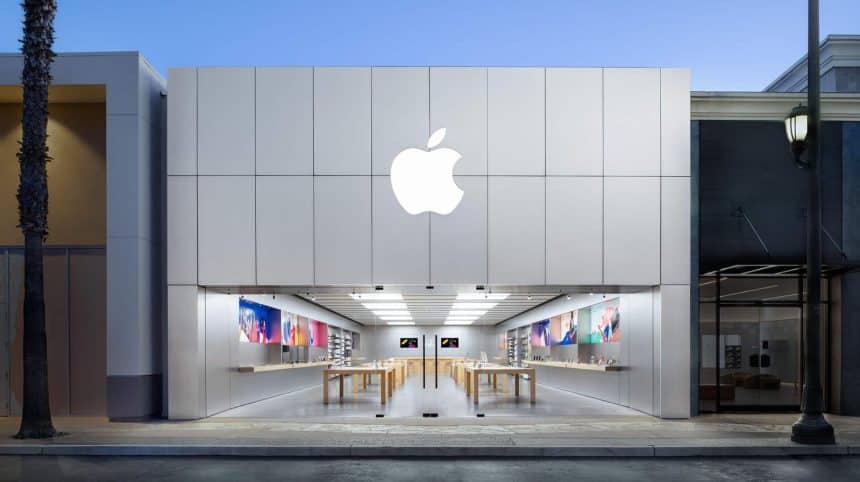 Apple Retail Store In Carlsbad Undergoing Renovations