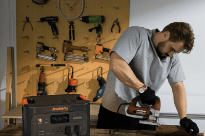 Image 1 of Professional Power Without the Noise: How the Jackery Solar Generator 3000 v2 Solves Site Power Challenges for UK Tradespeople