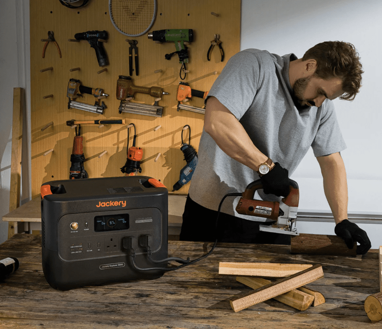 Image 1 of Professional Power Without the Noise: How the Jackery Solar Generator 3000 v2 Solves Site Power Challenges for UK Tradespeople